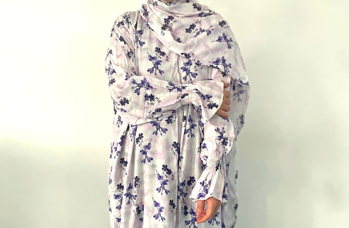 Gebetskleid mit passendem Kopftuch - klassisch