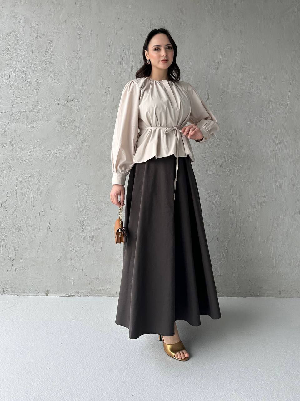 Bluse mit Taillenband