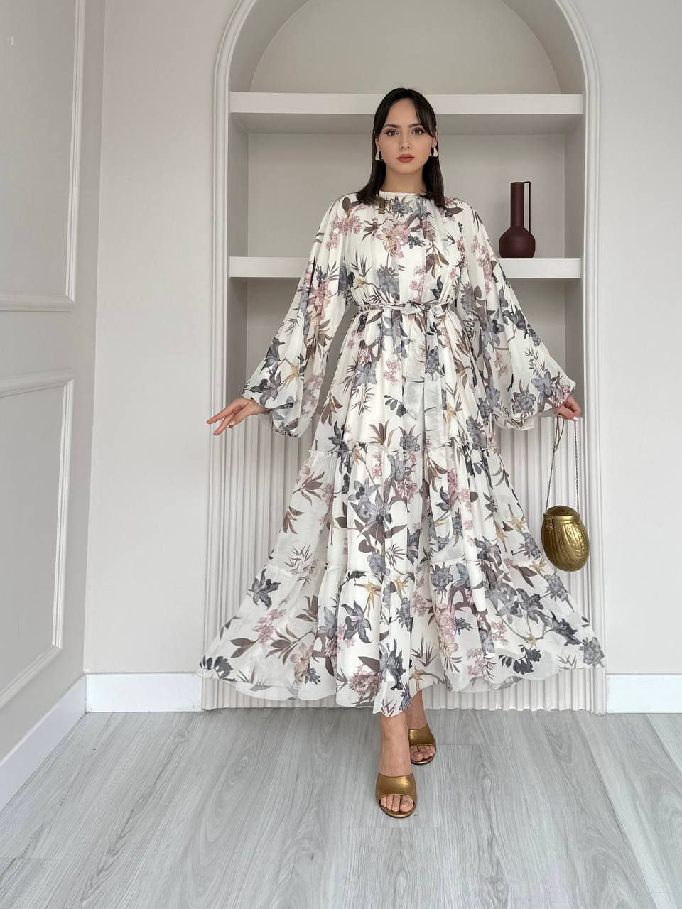 Hira Kleid