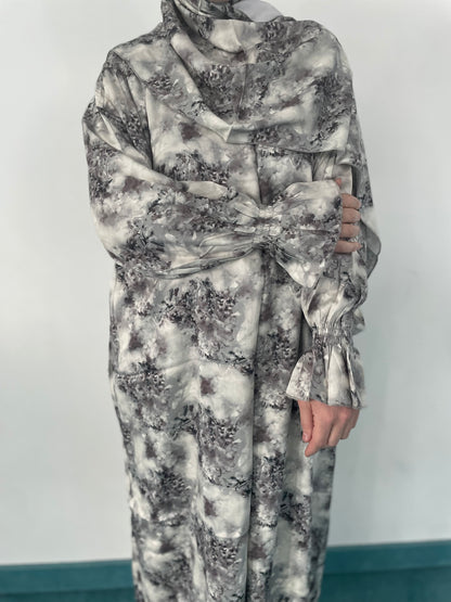 Gebetskleid mit passendem Kopftuch - klassisch