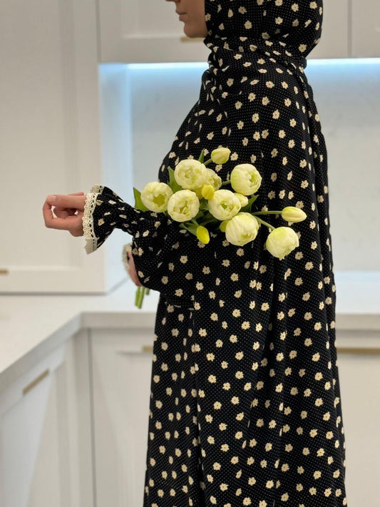 Gebetskleid mit passendem Kopftuch - klassisch