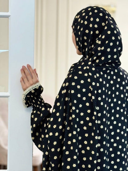 Gebetskleid mit passendem Kopftuch - klassisch