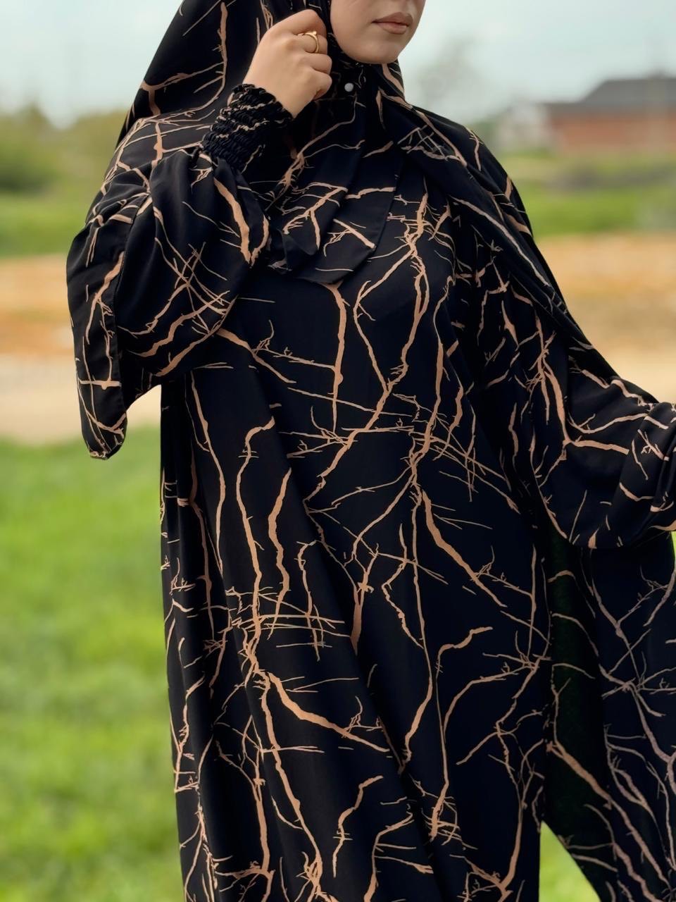 Gebetskleid mit passendem Kopftuch - klassisch