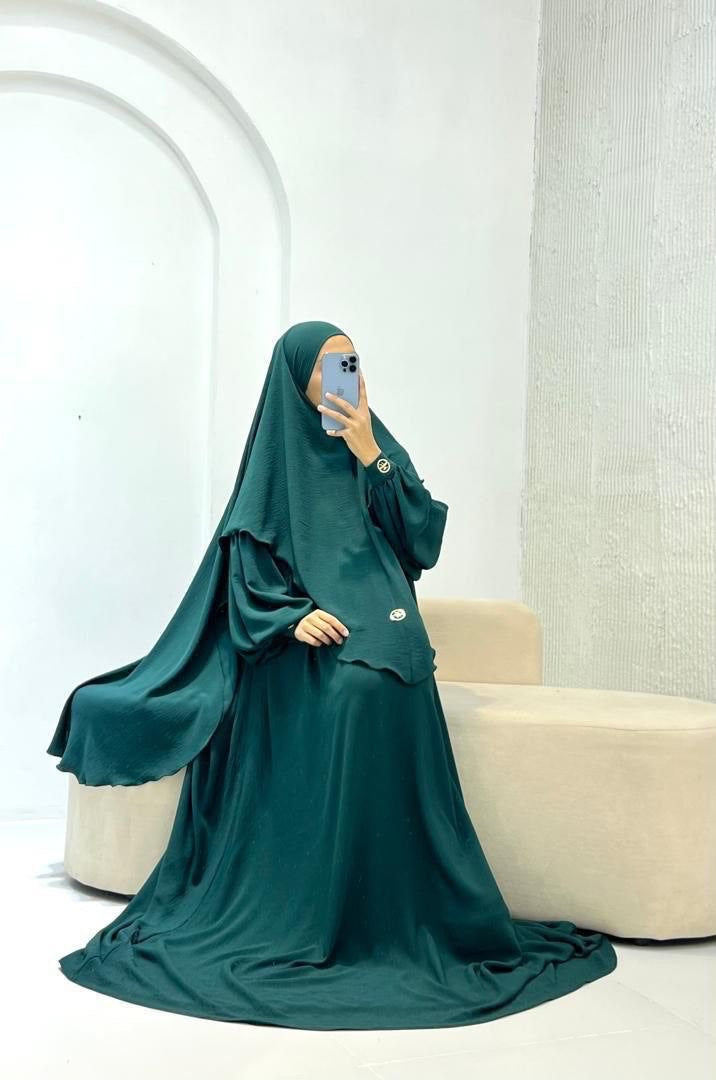 Khimar mit passendem Kopftuch